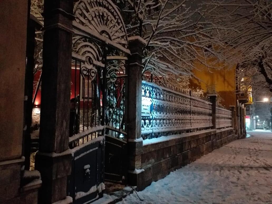 Villa Themistokli Korce Exterior foto