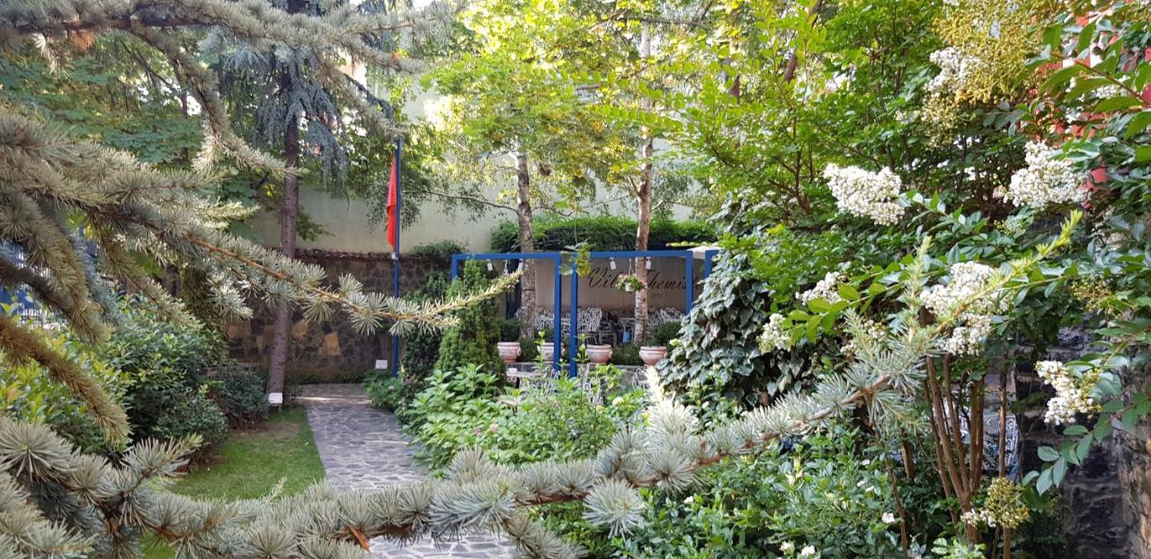 Villa Themistokli Korce Exterior foto
